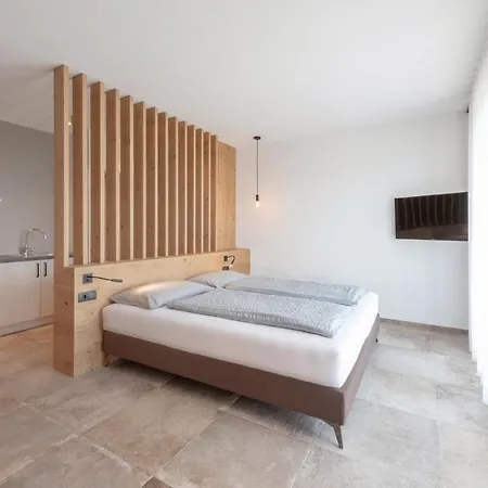 Montis Exclusive In Eppan With Spectacular Views Of Dolomites And Bolzano Area Farm stay